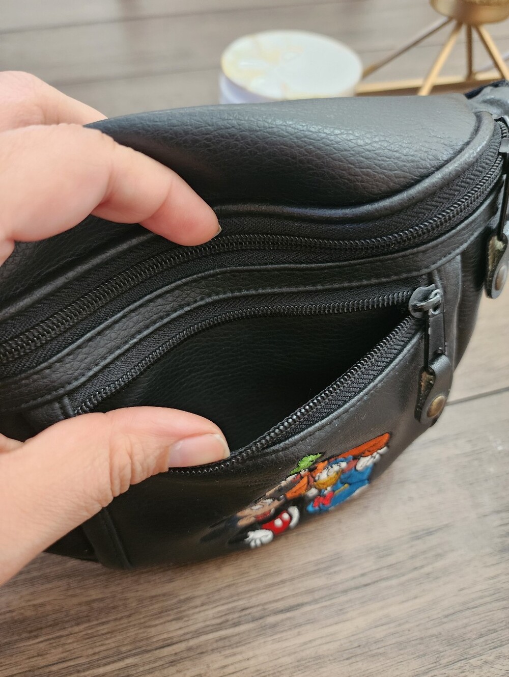 Vintage Black Disney Character Embroidered Waist Bag - Picture 7 of 13